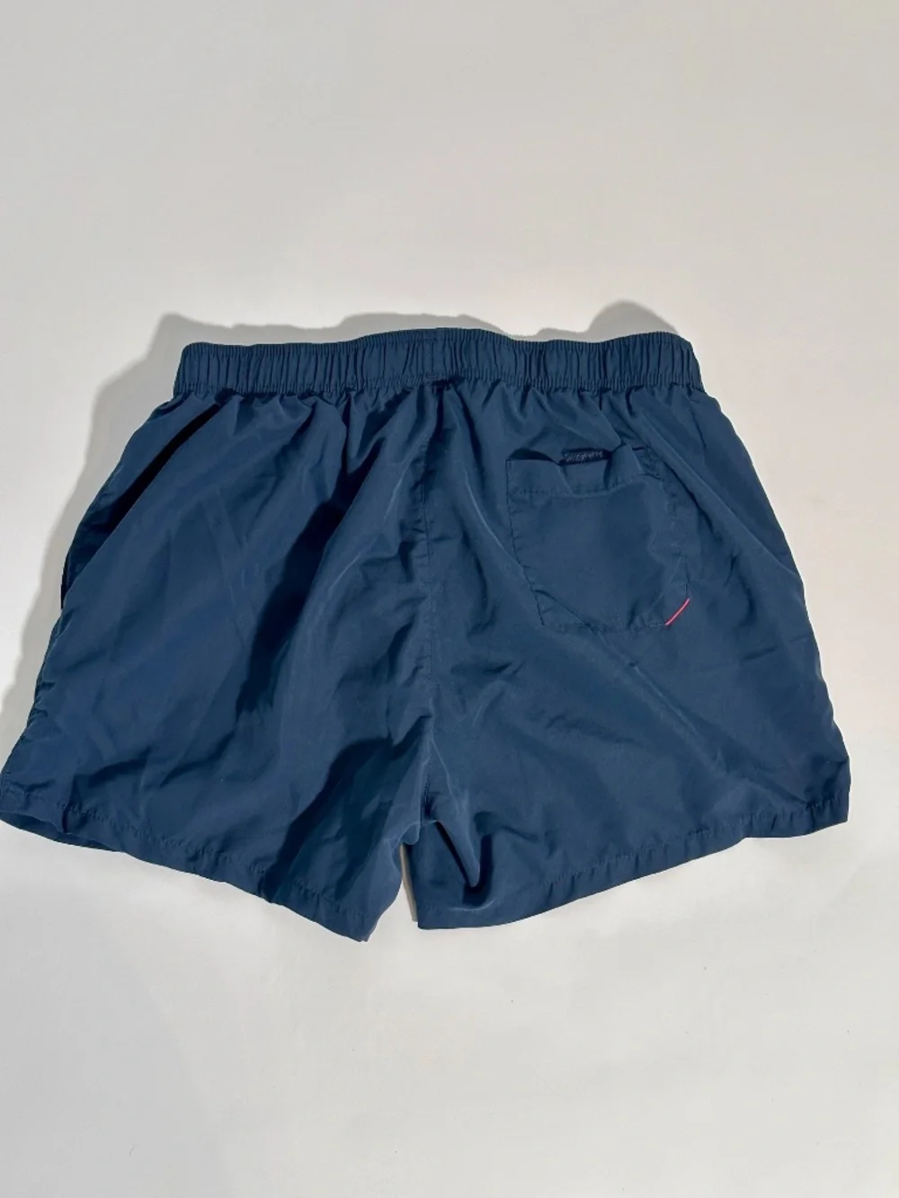 HUGO navy swim